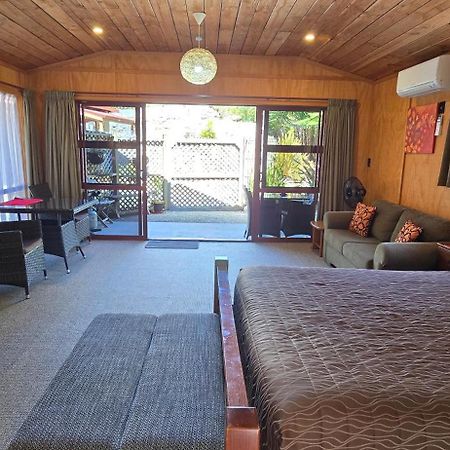 The Rocks Chalets Takaka Exterior foto